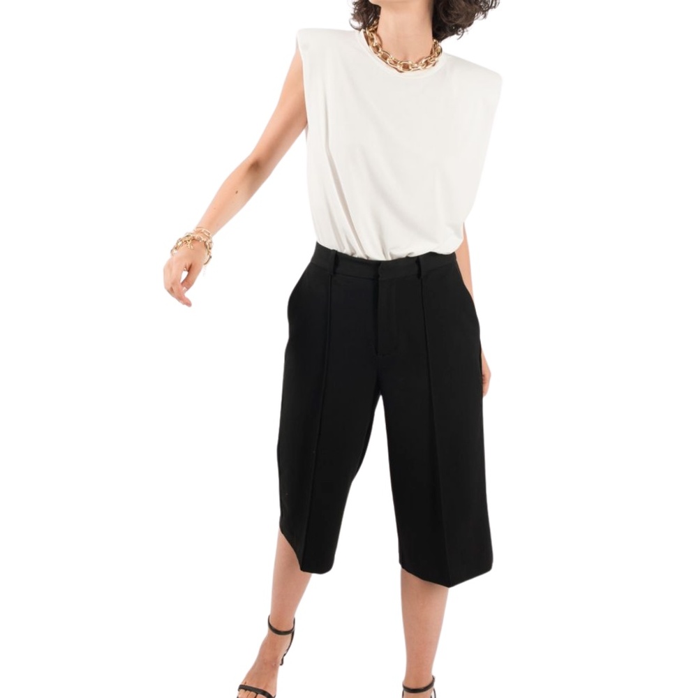 Padded Shoulder T-shirt